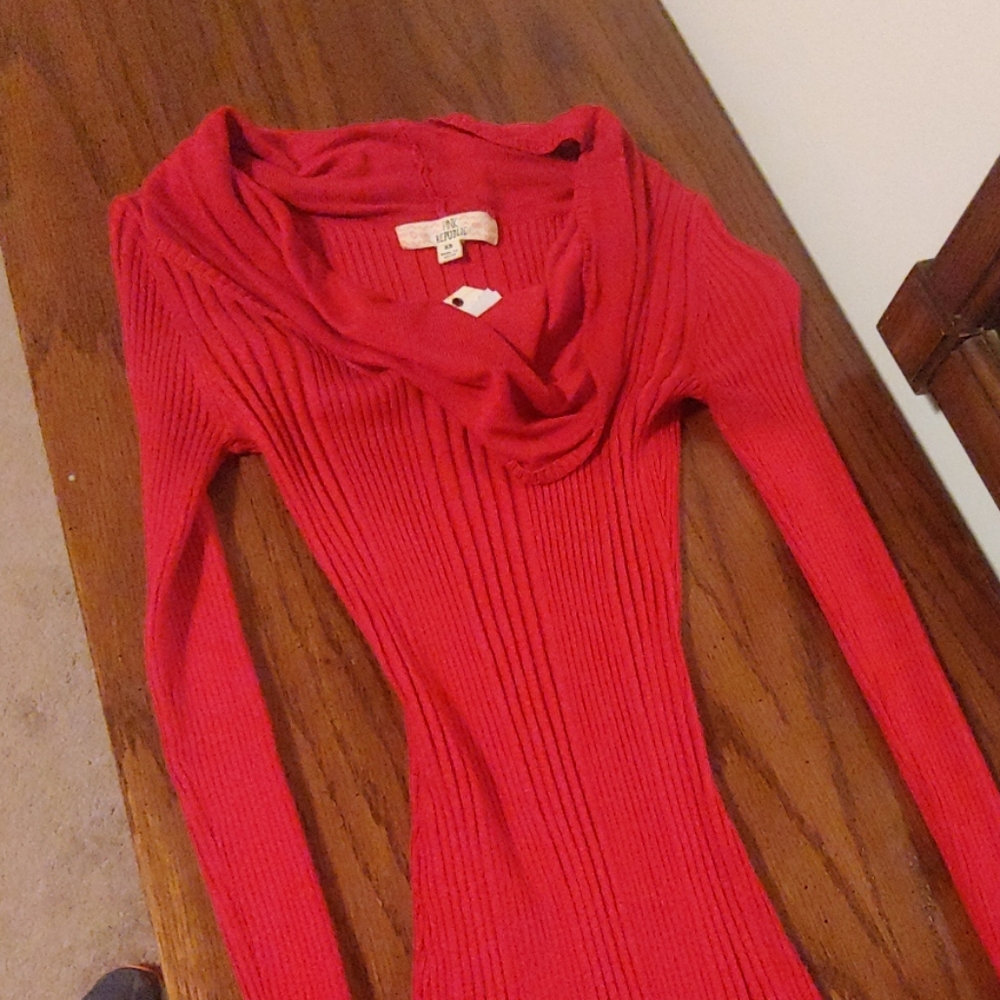 Sweater top - Picture 2 of 2